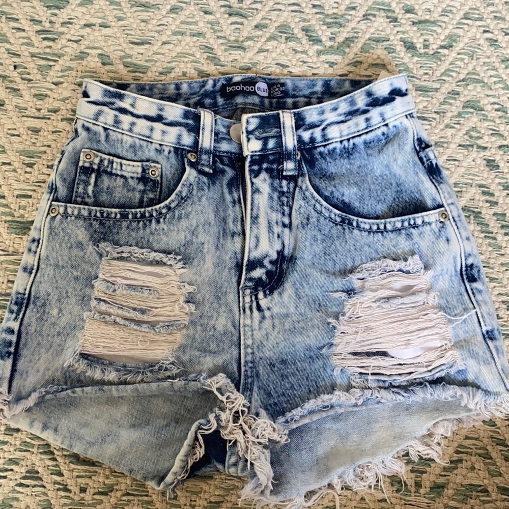 Petite Jean High Wasted Shorts Size 0